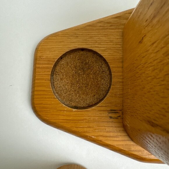 Vintage MCM Wooden Napkin Holder Salt & Pepper Shakers Farmhouse Cottege - Picture 10 of 15